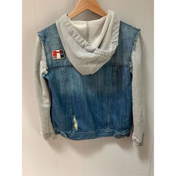Forever 21 distressed jean hooded jacket with patchwork detail Medium - Picture 2 of 8